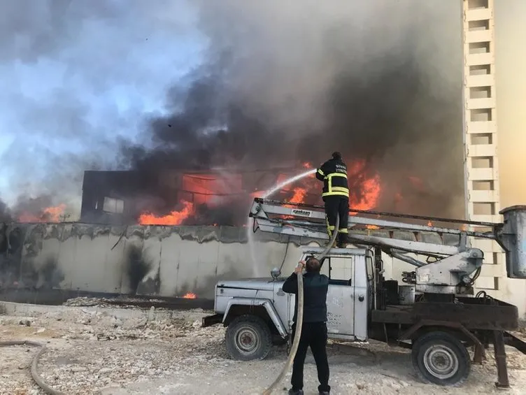 Sivas’ta geri dönüşüm fabrikasında yangın