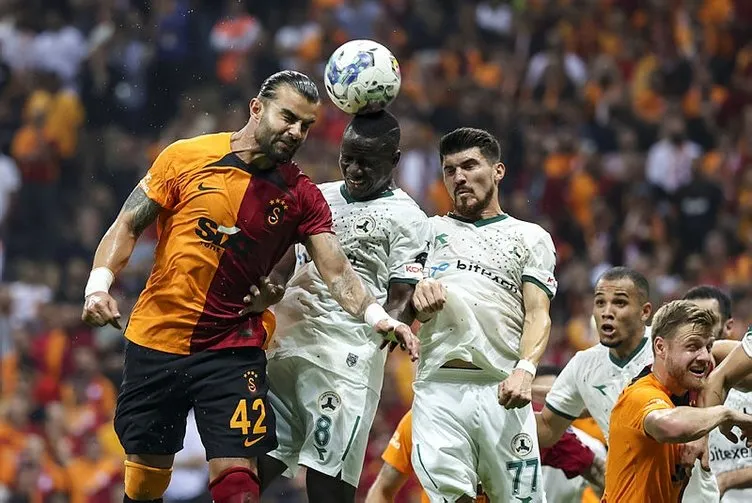 Son dakika Galatasaray haberleri: Okan Buruk biletini kesti! G.Saraylı oyuncunun yeni adresi belli oldu