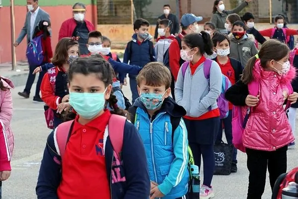 MEB Ziya Selçuk duyurdu: Okullar kapanacak mı, hangi illerde ve ne zaman? - Galeri - Eğitim