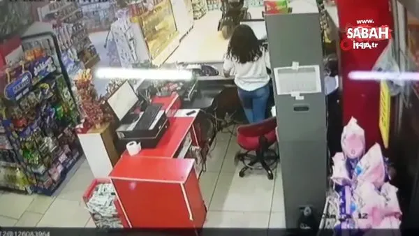 Deprem anındaki panik bir marketin güvenlik kamerasına yansıdı | Video