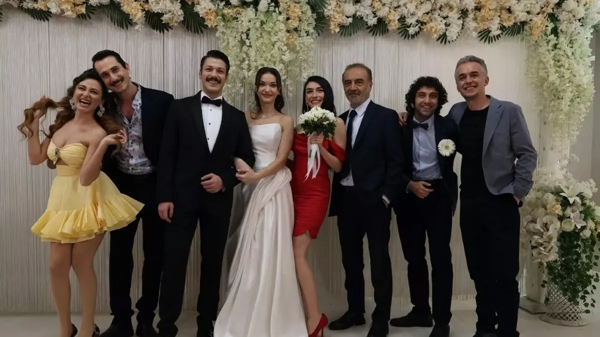 İnci Taneleri 51. bölüm izle: Kanal D ile final bölümünde neler olacak?