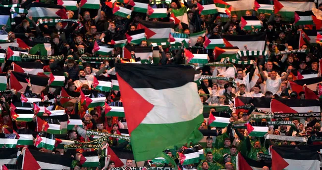 Celtic taraftarı, Filistin’e desteğini sürdürmekte kararlı Celtic taraftarı, Filistin’e desteğini sürdürmekte kararlı