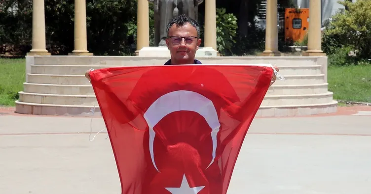 O gece mermilere göğsümüzü siper ettik