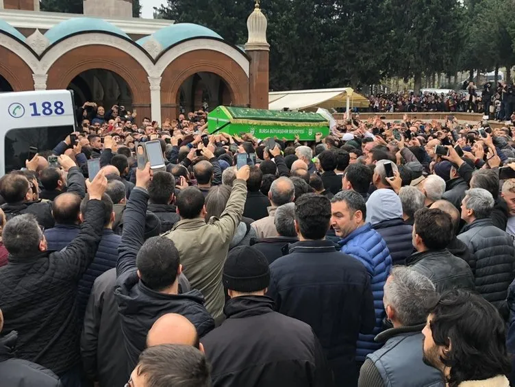 'Sahte peygamber' İskender Erol Evrenosoğlu, Bursa'da toprağa verildi