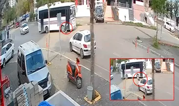 Adana’da korku dolu anlar! Toplu taşımanın açık kapısından savruldu: Yaşlı adam ağır yaralandı! #adana