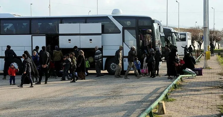 500 Suriyeli, Tel Abyad'a döndü