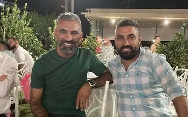 eski-aydinspor-baskani-ve-kardesini-katletmisti-cani-ilk-kez-hakim-karsisinda-mont-kemeriyle-bogmaya-calisti-1792501934486.jpg