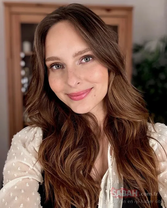 Perihan Savaş’ın açıklaması sanat dünyasını karıştırdı! Aşkın ömrü kaç yıl? Ünlü isimler cevapladı...