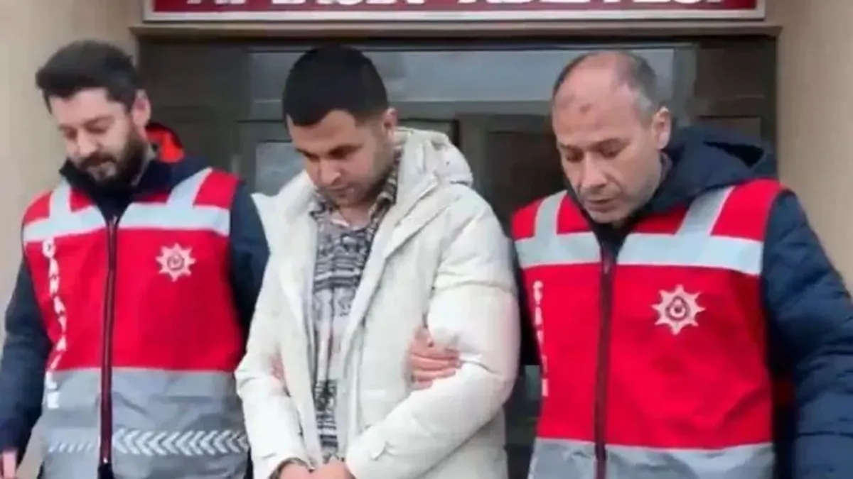 Emekli öğretmeni 25 milyon lira dolandırdılar Emekli öğretmeni 25 milyon lira dolandırdılar