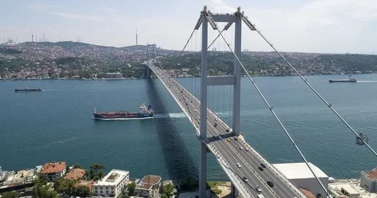 Bayramda otoyollar ve köprüler ücretsiz mi? Kurban Bayramında hangi yollar ücretsiz? Osmangazi köprüsü bayramda ücretsiz mi?