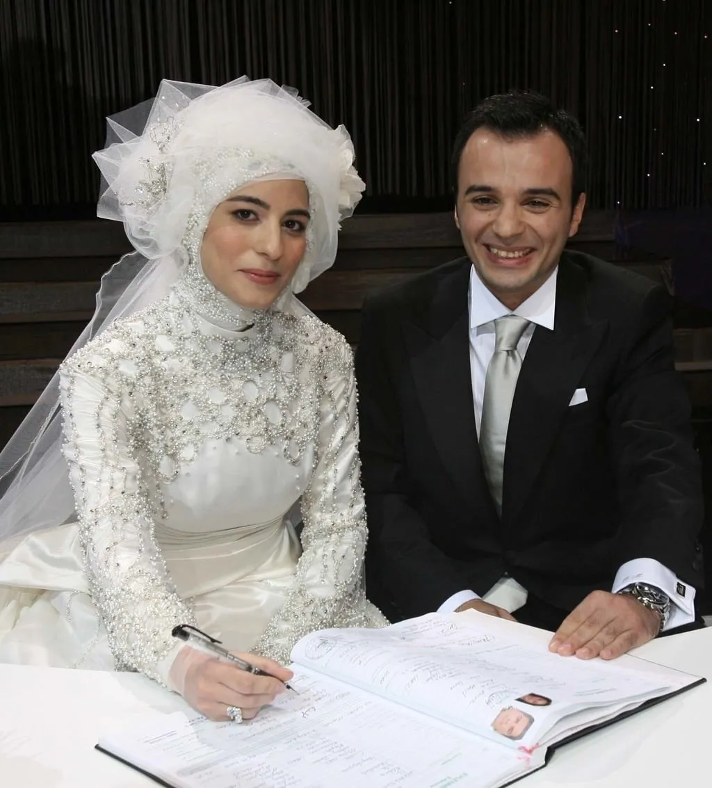Kübra Gül Evlendi - Galeri - Magazin