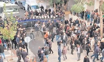 Polise taşla saldıran 10 kişi tutuklandı #sanliurfa