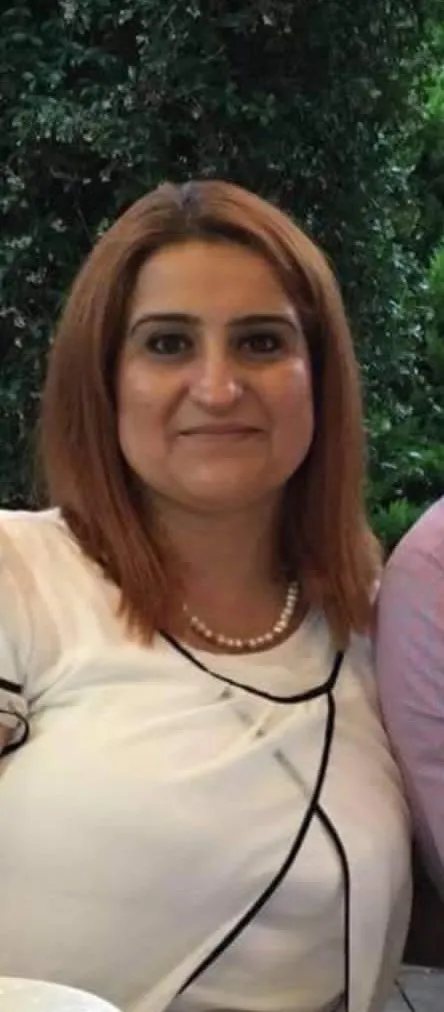 erzurumda-devrilen-otomobildeki-aile-hekimi-oldu-esi-agir-yaralandi-1689081605713.jpg