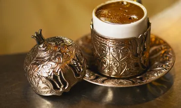 Bol köpüklü lezzeti tam yerinde Türk kahvesi pişirme rehberi