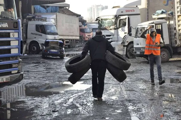 Yıkım onların işine yaradı
