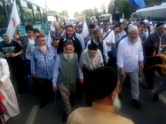 Kazlıçeşme’nin ak sakallı dedeleri ilgi odağı oldu