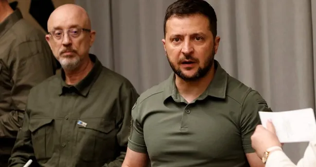 Ukrayna savunma hattında flaş değişiklik! Ukrayna savunma hattında flaş değişiklik!