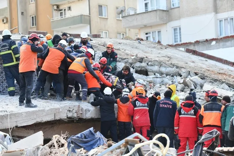 Son dakika deprem açıklaması | Uzman isimlerden çarpıcı sözler: Türkiye depremleri Japonya ile kıyaslanamaz