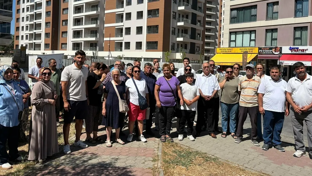 Örnekköy'de kentsel dönüşüm isyanı: Büyükşehir'e 'teslim' çağrısı! haber görseli