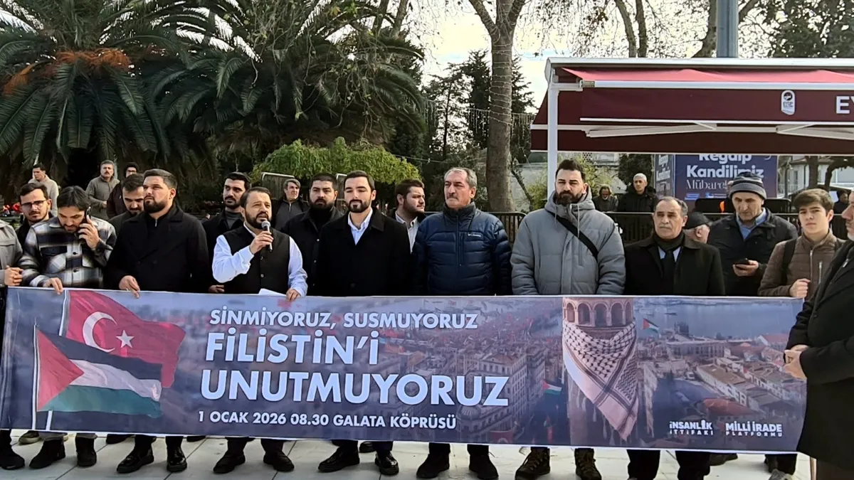 Camilerden Filistin Katliamına dur demek için Galata Köprüsü’nde düzenlenecek Filistin eylemi için çağrı yapıldı Camilerden Filistin Katliamına dur demek için Galata Köprüsü’nde düzenlenecek Filistin eylemi için çağrı yapıldı