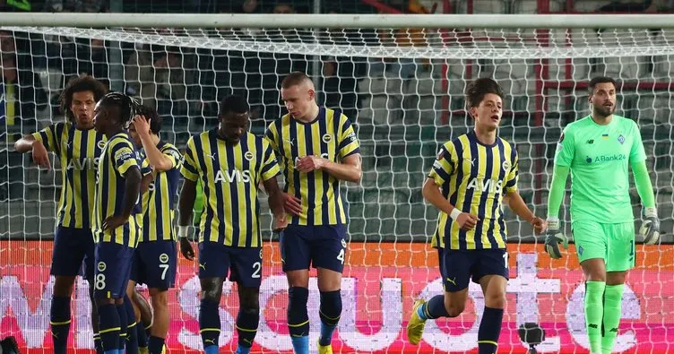 Son dakika haberi: Fenerbahçe, grubunu lider tamamladı! Kanarya Kiev engelini kolay geçti...