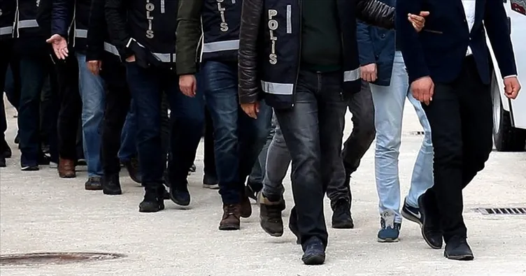 Antalya’da ’Sokaklar Güvende’ operasyonu: Çirkinler ve Daltonlar bağlantılı 7 şüpheliye eş zamanlı operasyon