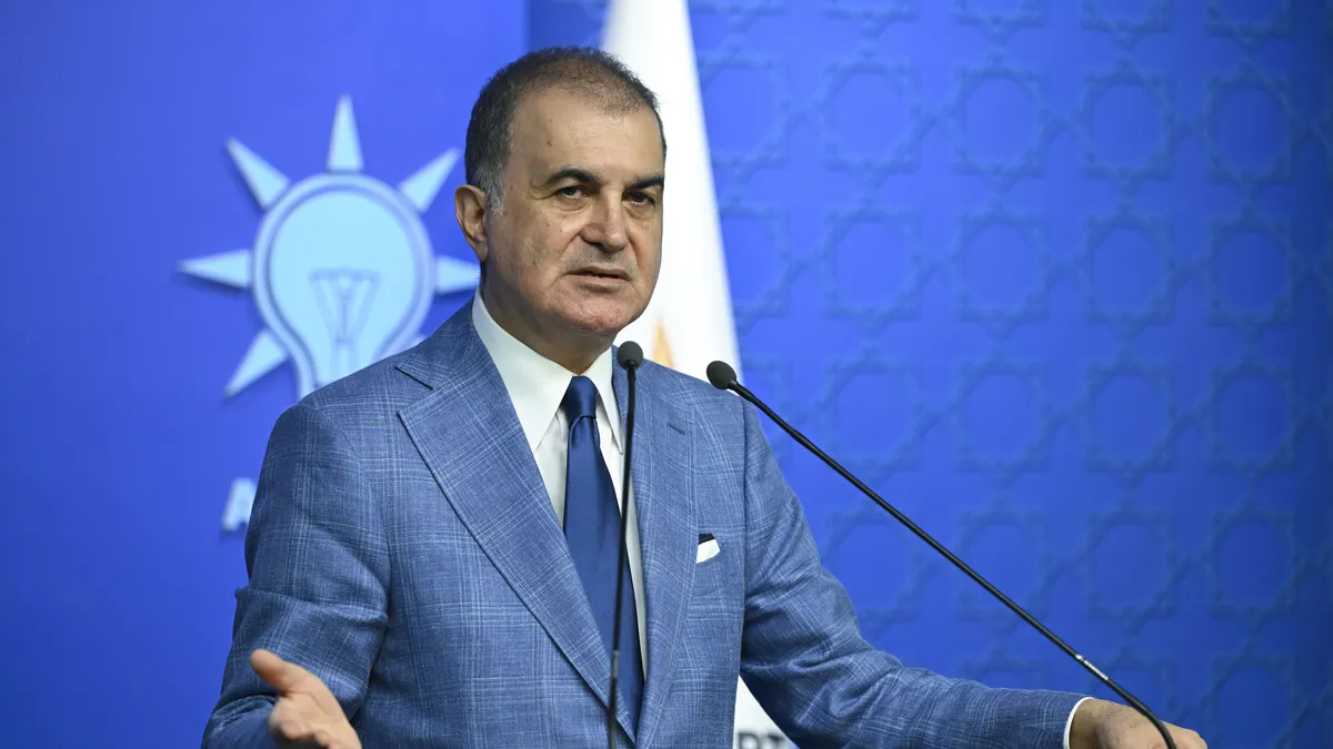 AK Parti Sözcüsü Ömer Çelik: Terörsüz Türkiye için çok emek verildi haber görseli
