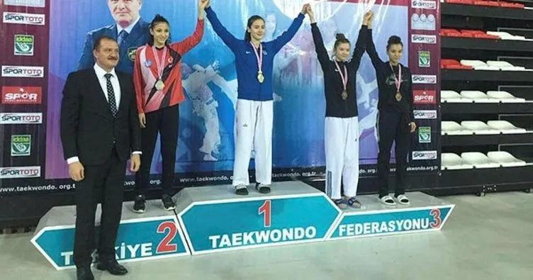 Nisa Özkaya, Türkiye üçüncüsü
