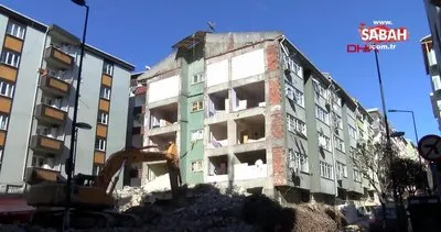 İstanbul Bahçelievler’deki yıkımda yan binanın duvarsız olduğu ortaya çıktı | Video