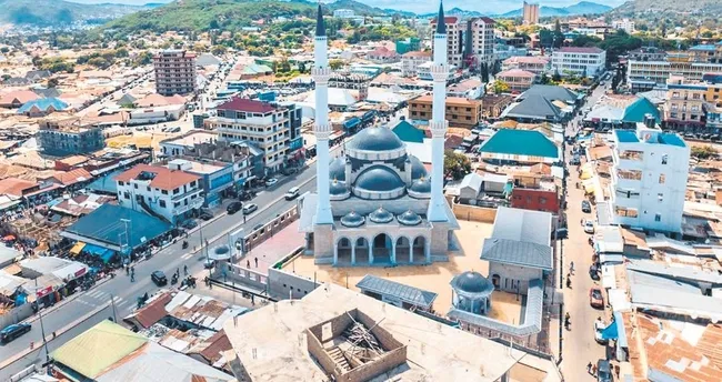 Tanzanya’ya Osmanlı Camii