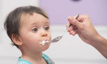 Çocuklarda ek gıda...