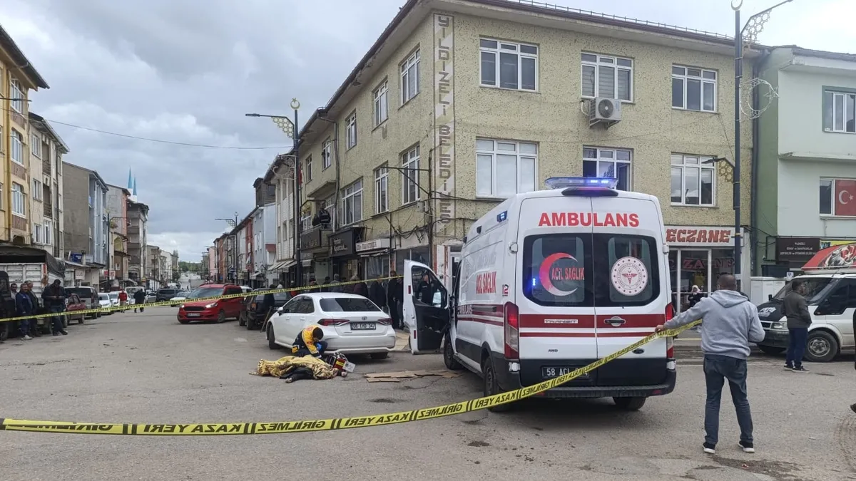 Belediye çalışanını tabancayla vurarak öldürmüştü! Katil zanlısı tutuklandı, cinayetin sebebi kan davasıymış! Belediye çalışanını tabancayla vurarak öldürmüştü! Katil zanlısı tutuklandı, cinayetin sebebi kan davasıymış!