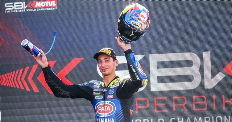 Milli motosikletçi Toprak Razgatlıoğlu, İspanya’daki ilk yarışta ikinci oldu