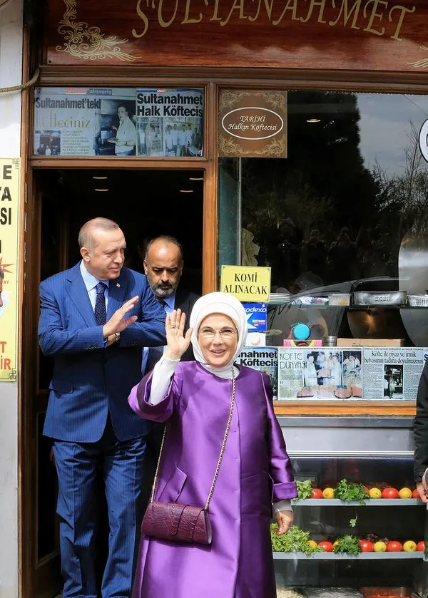 Cumhurbaşkanı Erdoğan tarihi köfteciye gitti