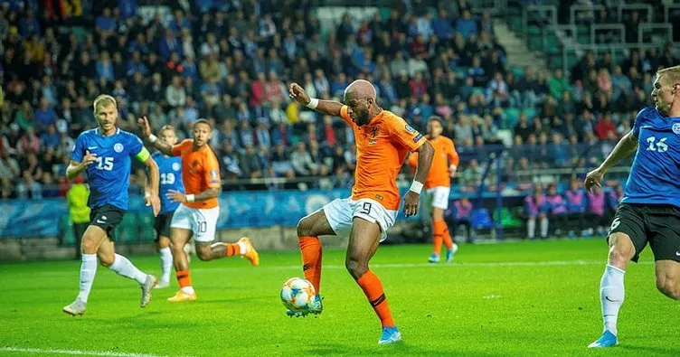 Galatasaray’lı Babel’den Hollanda Milli Takımı’nda gol şov