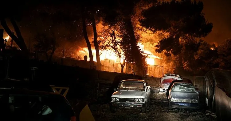 Son dakika: Yunanistan yanıyor! Atina’da yangın yerleşim yerlerine sıçradı