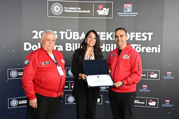 tuba-teknofest-doktora-bilim-odulleri-sahiplerini-buldu-1790963884605.jpg