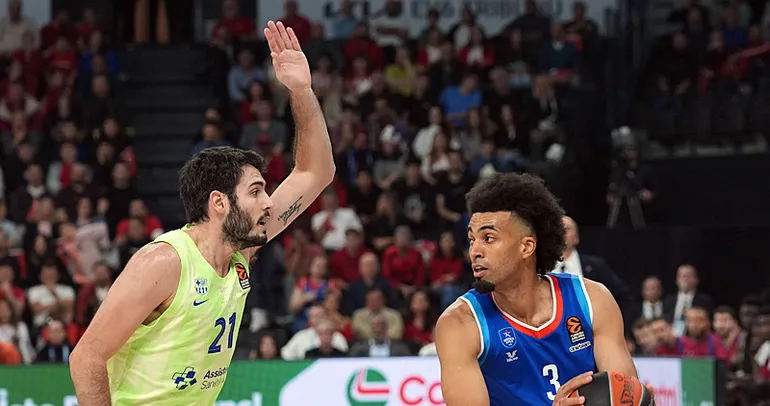 Anadolu Efes, Barcelona’yı geçemedi!