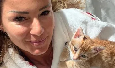 Pınar Altuğ’un minik kedisi Nohut ile imtihanı! Spor yaparken Pınar Altuğ’a rahat vermedi ortaya eğlenceli görüntüler çıktı!
