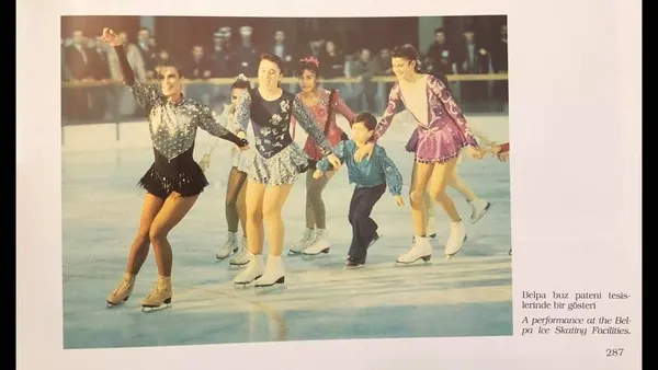 ornek-tesis-9-aydir-kapali-buz-sporlarina-belpa-molasi-1628585079140.jpg İşte CHP belediyeciliği! Çalışan tesisin kapısına kilit vurdular