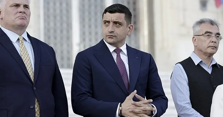 Romanya’da aşırı sağ sandıktan birinci çıktı: Seçimler ikinci tura kaldı