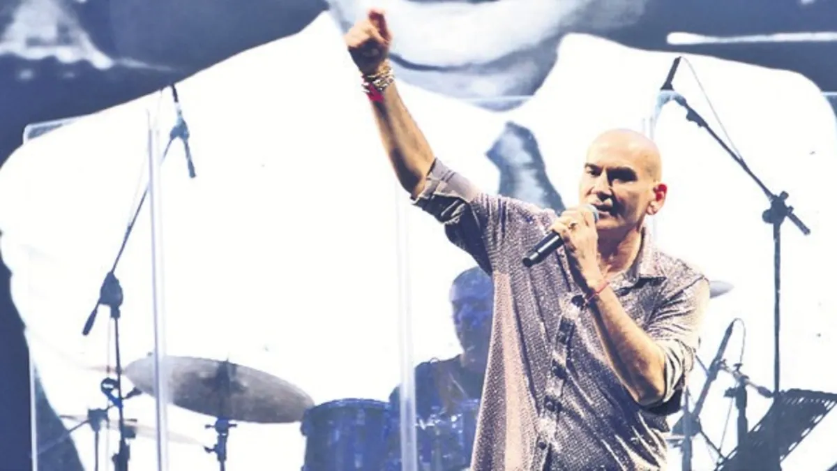 ‘Dubai’de klip çekecektik savaş çıktı’ ‘Dubai’de klip çekecektik savaş çıktı’