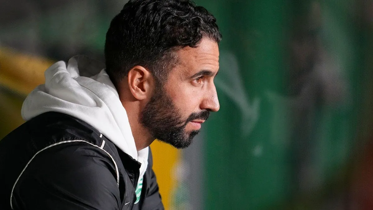 Son dakika: Manchester United’in yeni teknik direktörü Ruben Amorim oldu Son dakika: Manchester United’in yeni teknik direktörü Ruben Amorim oldu