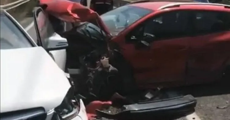 Muğla Milas’ta 5 araçlı zincirleme trafik kazası: 12 yaralı