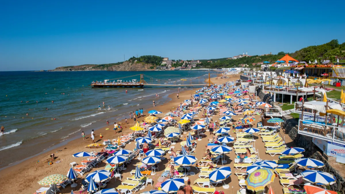 Uzmanından rip akıntısına karşı "panik yapmayın" uyarısı Uzmanından rip akıntısına karşı "panik yapmayın" uyarısı