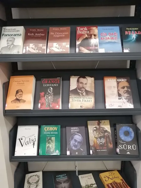 bakirkoy-rifat-ilgaz-kutuphanesi-acildi-bakirkoye-cok-yakisti-1670586358066.jpg