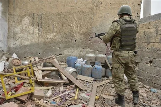 Nusaybin’de PKK’nın patlayıcı imalathanesi imha edildi