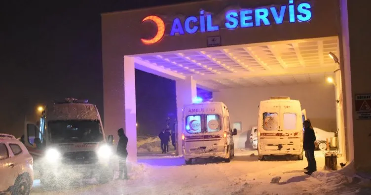 Bitlis’te 2 otobüs devrildi: 24 yaralı