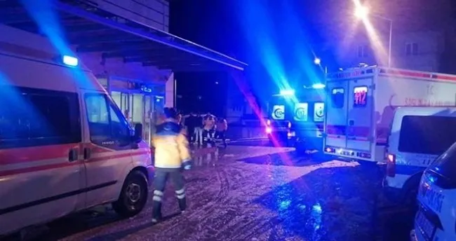 Kayseri De Yolcu Otobusu Devrildi 23 Yarali Son Dakika Haberler