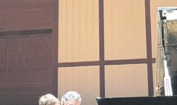 7 yaşında, caz efsanesiyle çaldı